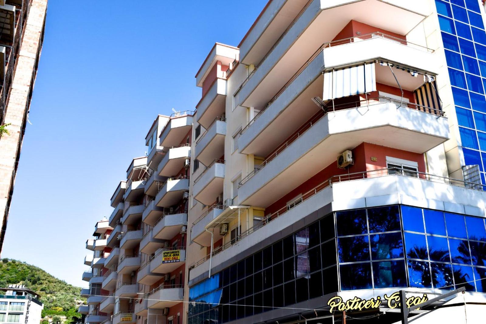 Beachfront 5 By Office Apartament Wlora